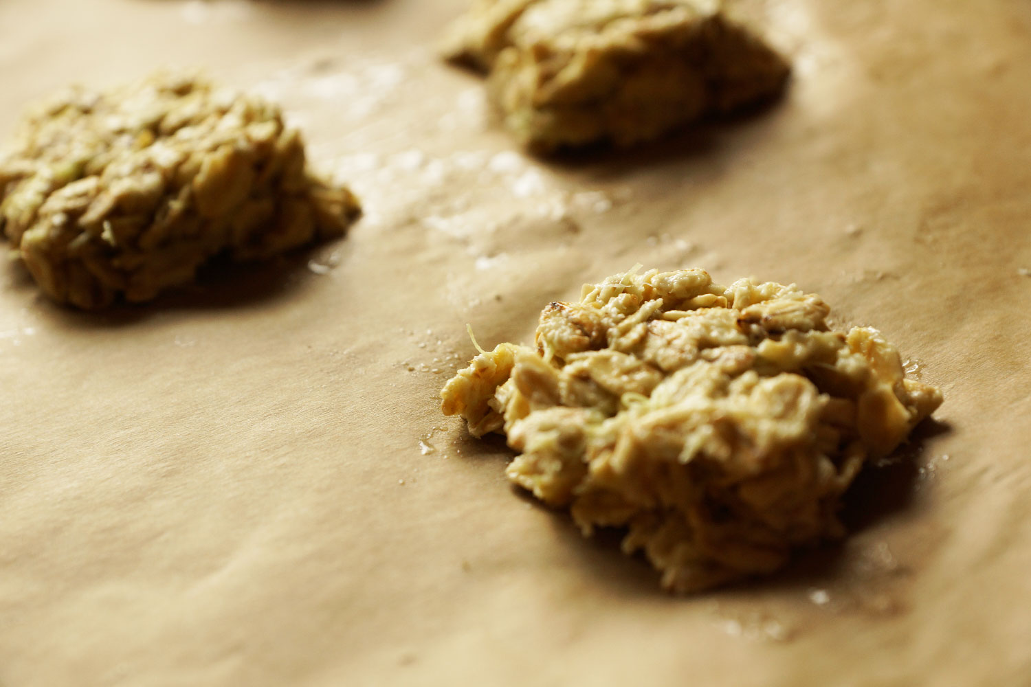 Rhubarb and Oat Cookies | Rhabarber- und Haferflockenkekse