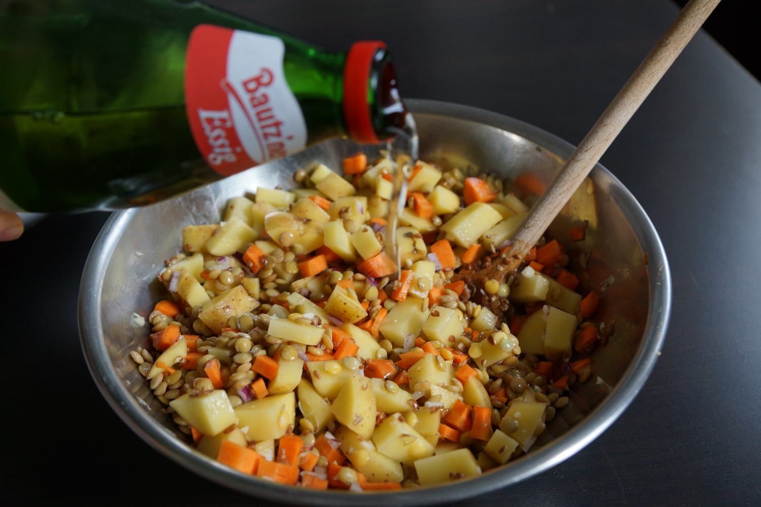 Vegan cabbage wraps with lentils / vegane Kohlrouladen mit Linsen