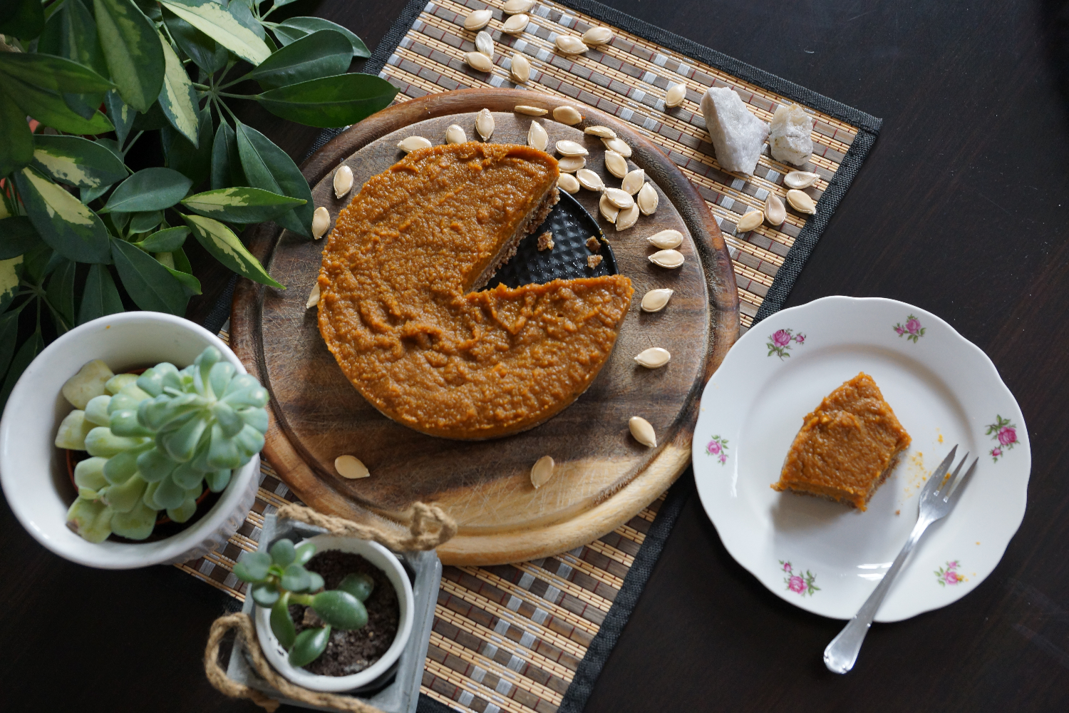 Raw vegan Pumpkin Pie // Rohkost Kürbiskuchen